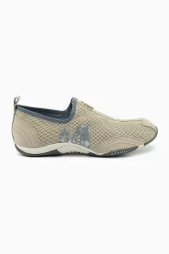 Merrell Barrado Hot