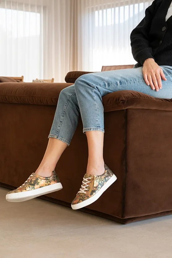 Klouds Cara Floral Outlet