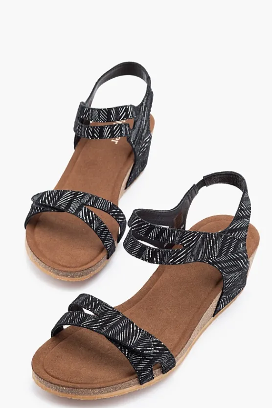 Silver Lining Kimberley Print Hot