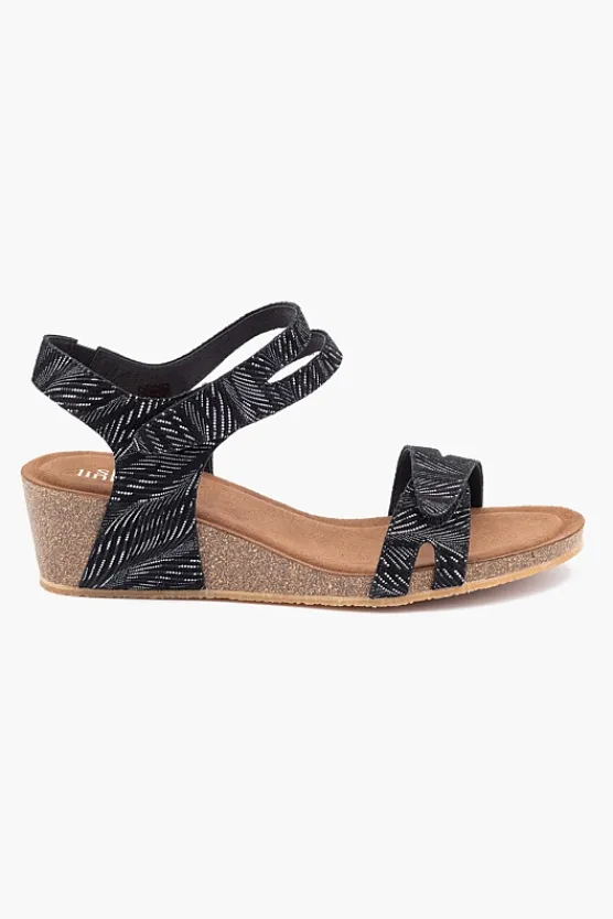 Silver Lining Kimberley Print Hot
