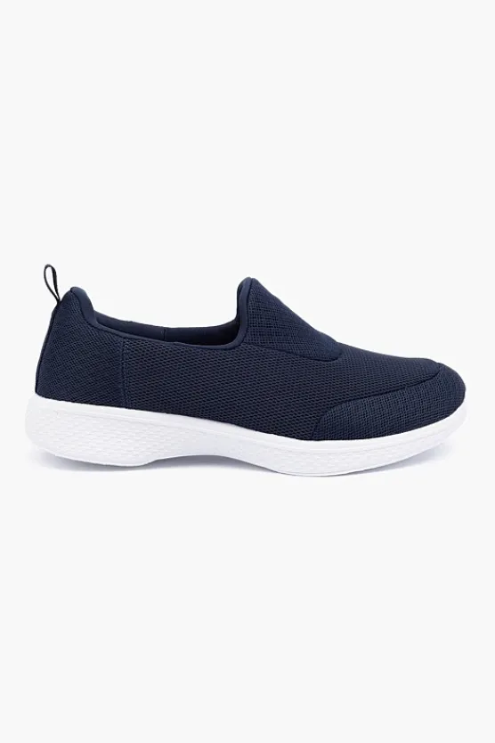Klouds Kross Walk Online