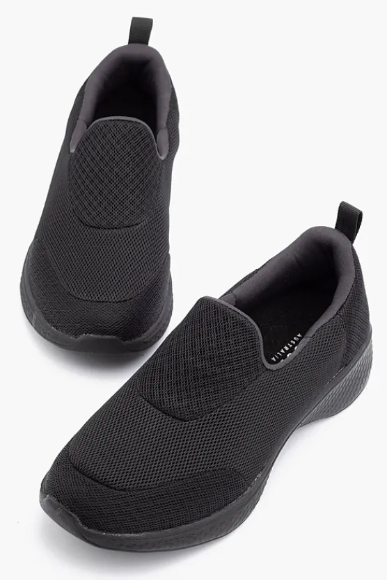 Klouds Kross Walk Online