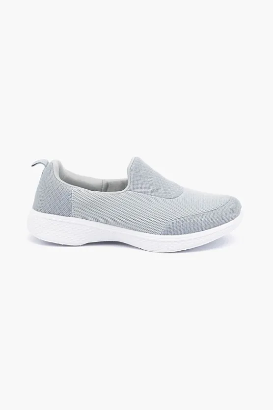 Klouds Kross Walk Online