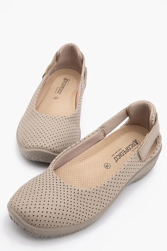 Arcopedico L58 Pierced Best