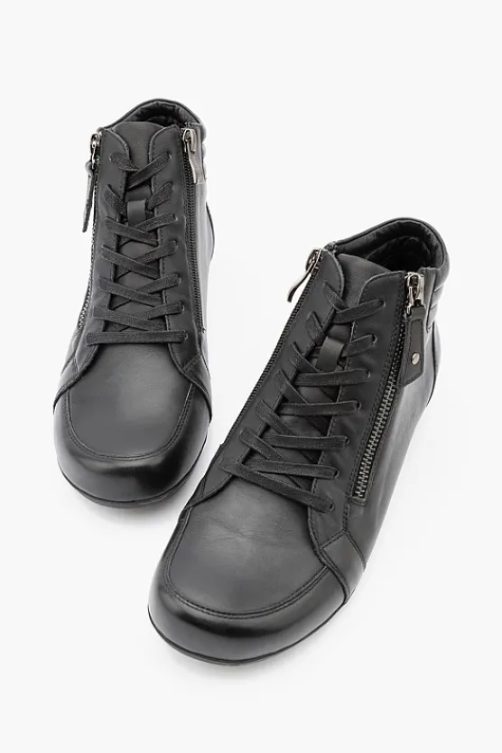 Klouds Nylah Outlet