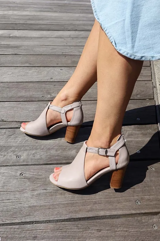 Silver Lining Rowena Outlet