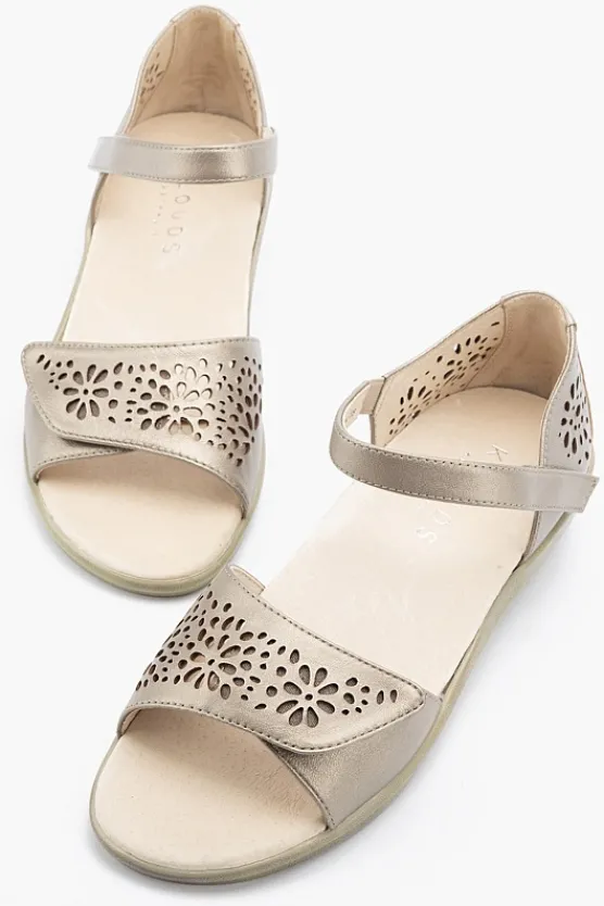 Klouds Tanya Outlet
