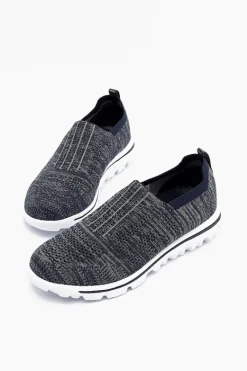 Propet Travel Active Stretch Outlet