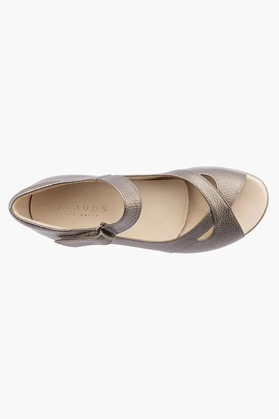 Klouds Tully Sale